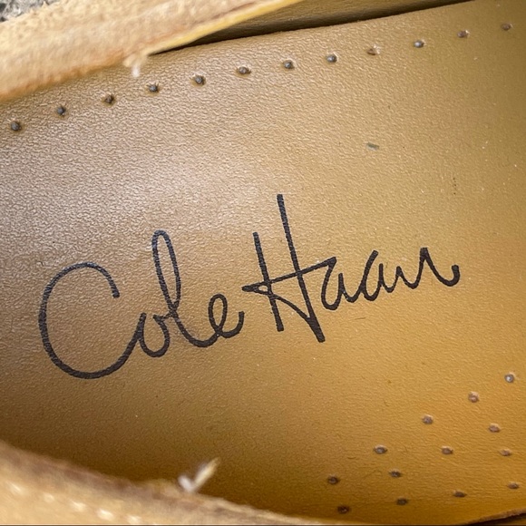 Cole Haan Feathercraft Grand Blucher Oxford | 10 - Picture 2 of 9